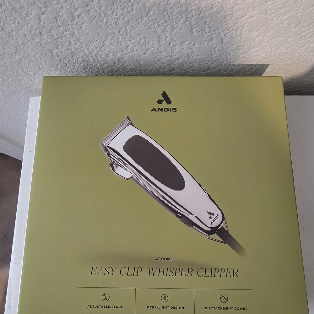 Andis Whisper Clipper in Green Box